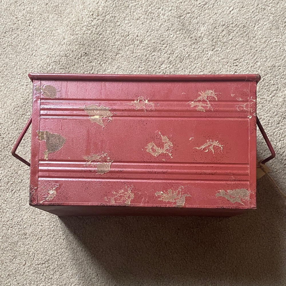 Red Vintage-Style Metal Storage Box e Co Op